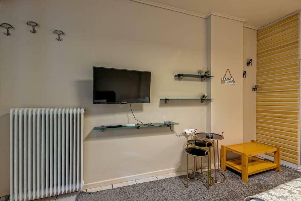 Pat House Apartment Янина Екстериор снимка