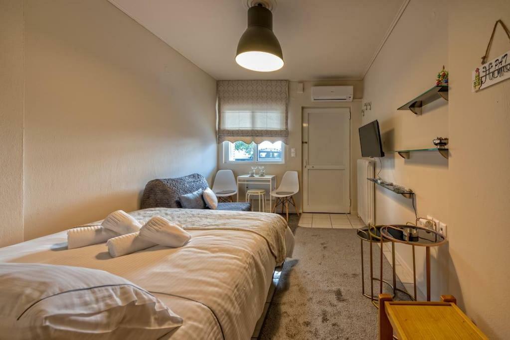 Pat House Apartment Янина Екстериор снимка