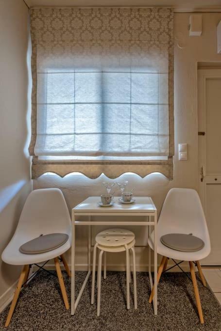 Pat House Apartment Янина Екстериор снимка